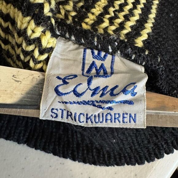 Vintage Edma Strickwaren Women’s Sweater Size Medium Colorful 80s Style Graphic - Picture 8 of 9